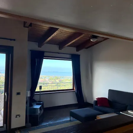 Luxurious Panoramic House Apartament Bacoli